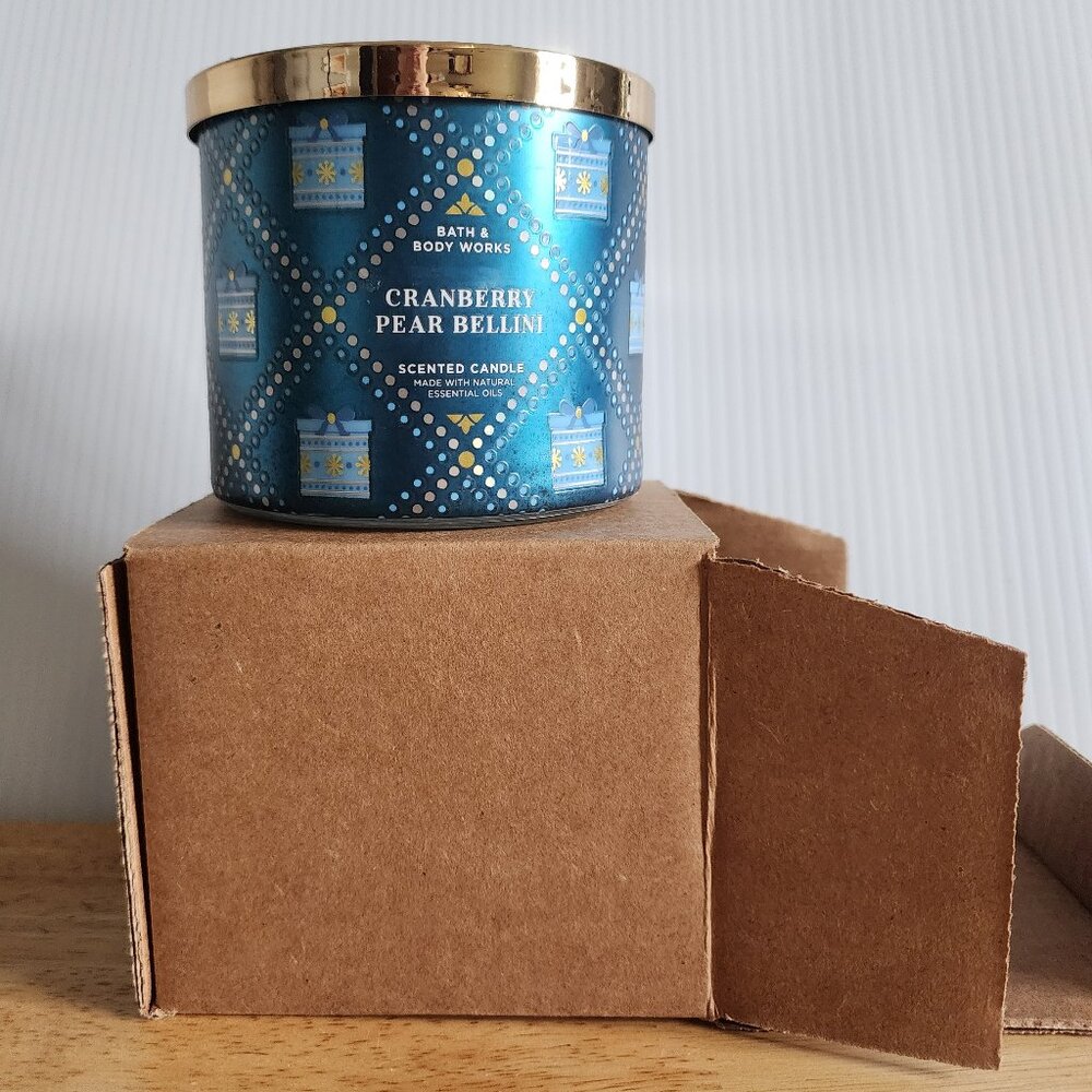 NWT Bath and Body Works, 3-Wick Candle, Cranberry Pear Bellini